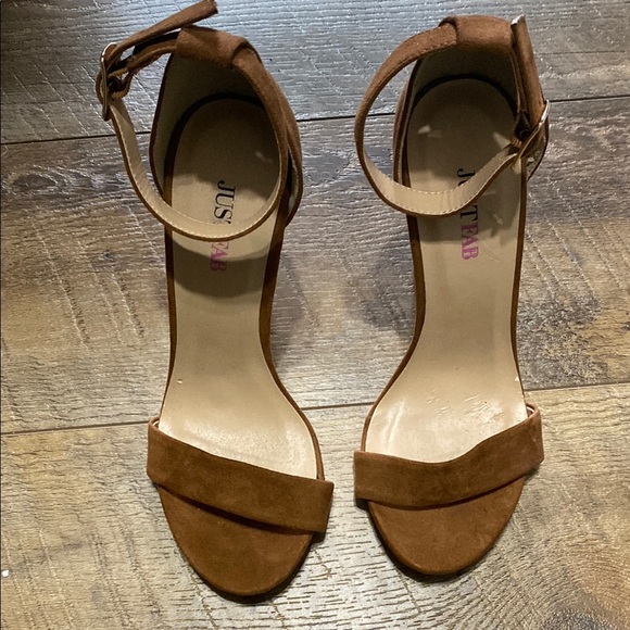 JustFab Women's Tan Heel Sandals Size 7 - Picture 1 of 3